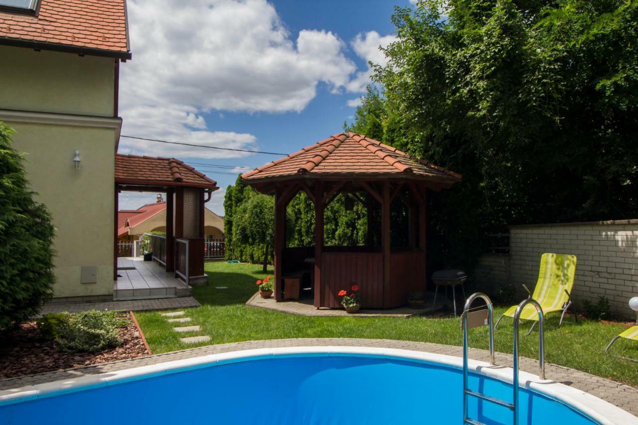 Balatonfůzfő Szepkilatas Vendeghaz 빌라 외부 사진